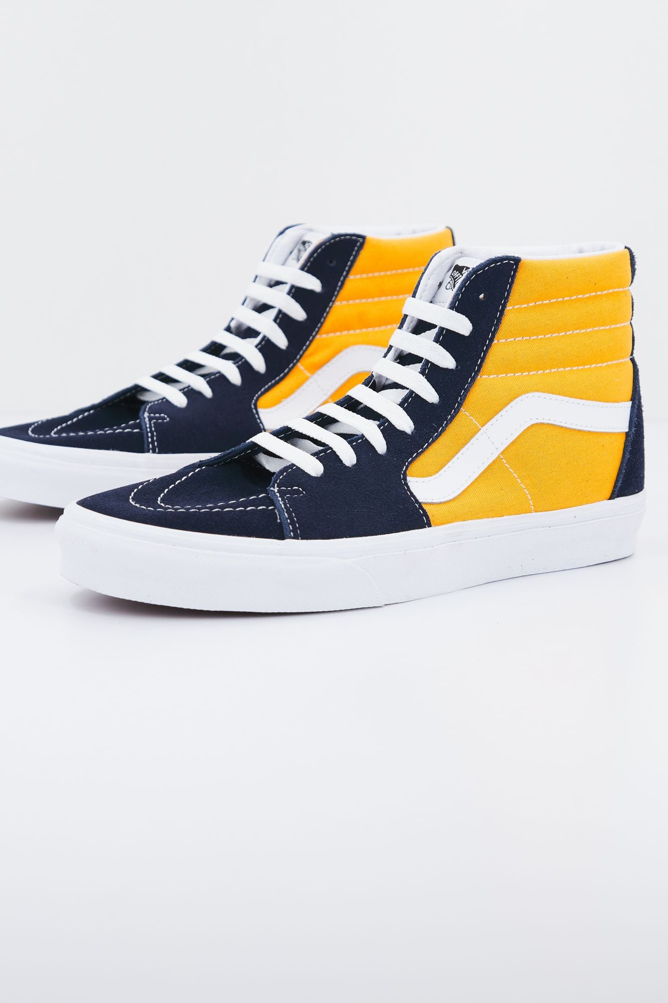 VANS UA SK8-HI en color AZUL (1)