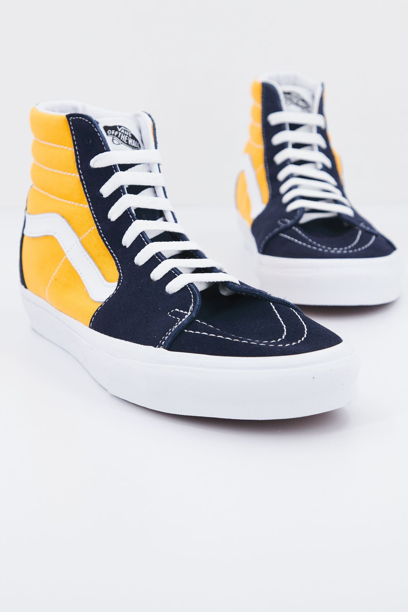 VANS UA SK8-HI en color AZUL (2)