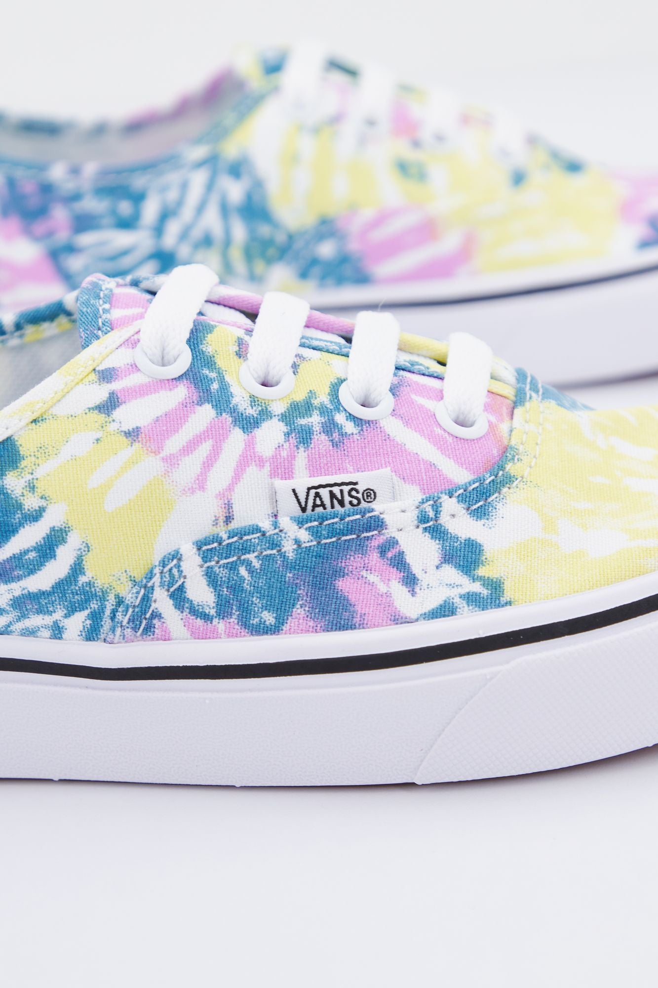 VANS UA COMFYCUSH AUTHENTIC en color MULTICOLOR (4)