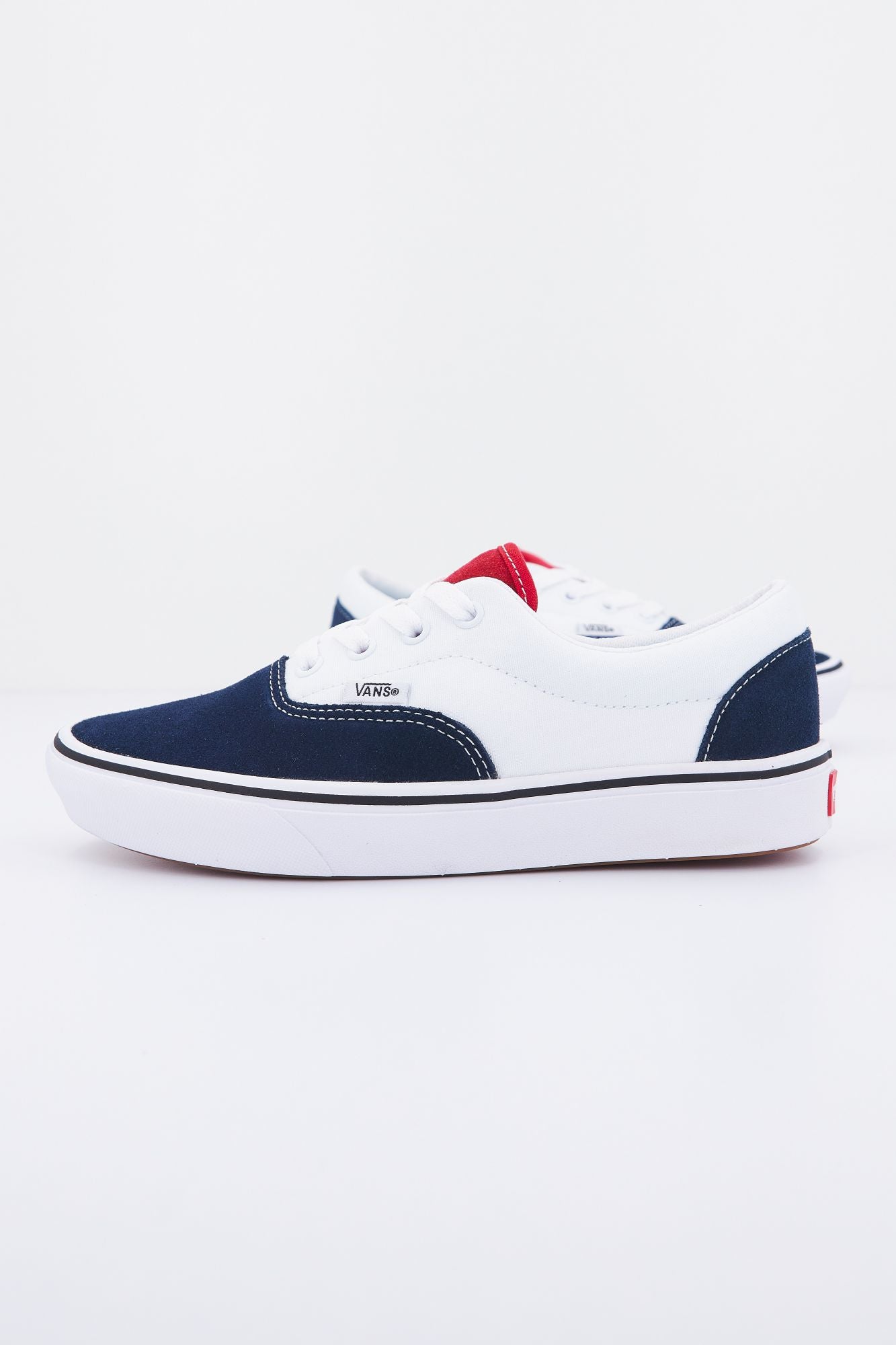 VANS UA COMFYCUSH ERA en color BLANCO (2)