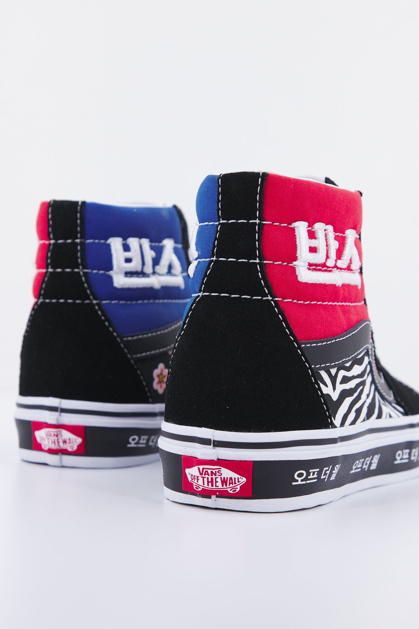 VANS UA SK8-HI en color NEGRO (3)