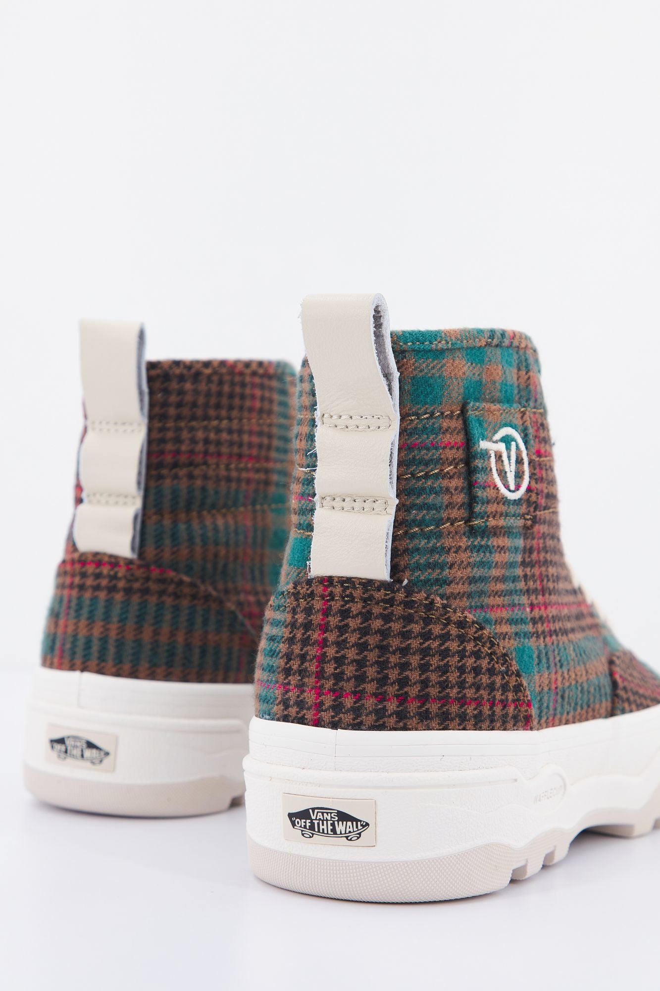 VANS UA SENTRY WC en color MULTICOLOR (4)