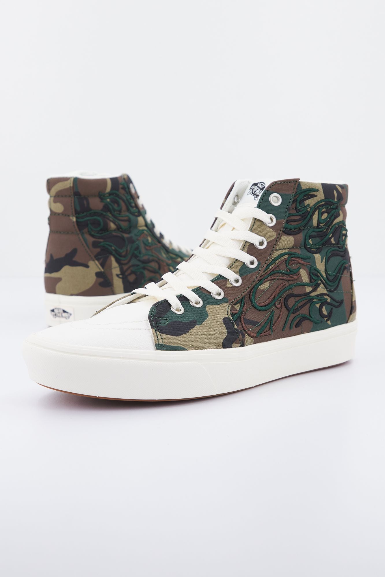 VANS UA COMFYCUSH SK8-HI en color VERDE (1)