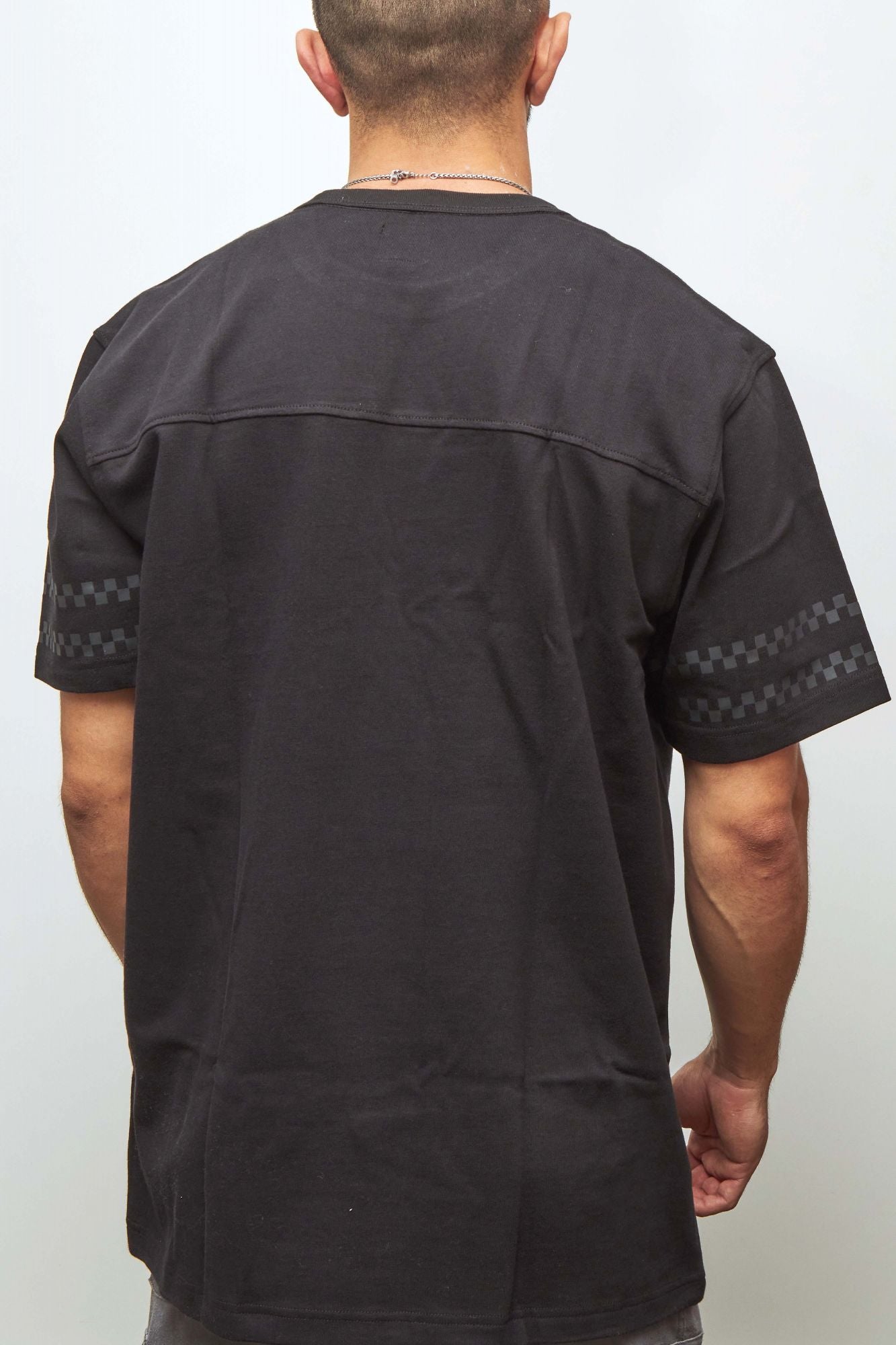 VANS MN NEW VARSITY SS KN en color NEGRO (3)