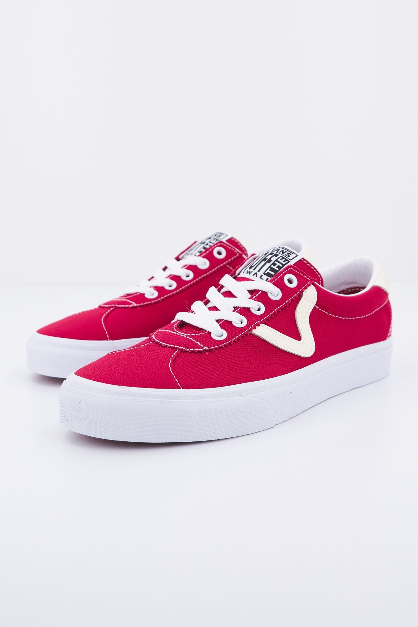 VANS SPORT en color ROJO (1)