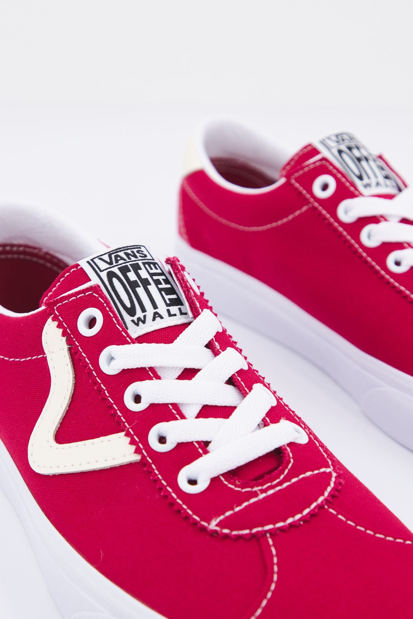 VANS SPORT en color ROJO (4)