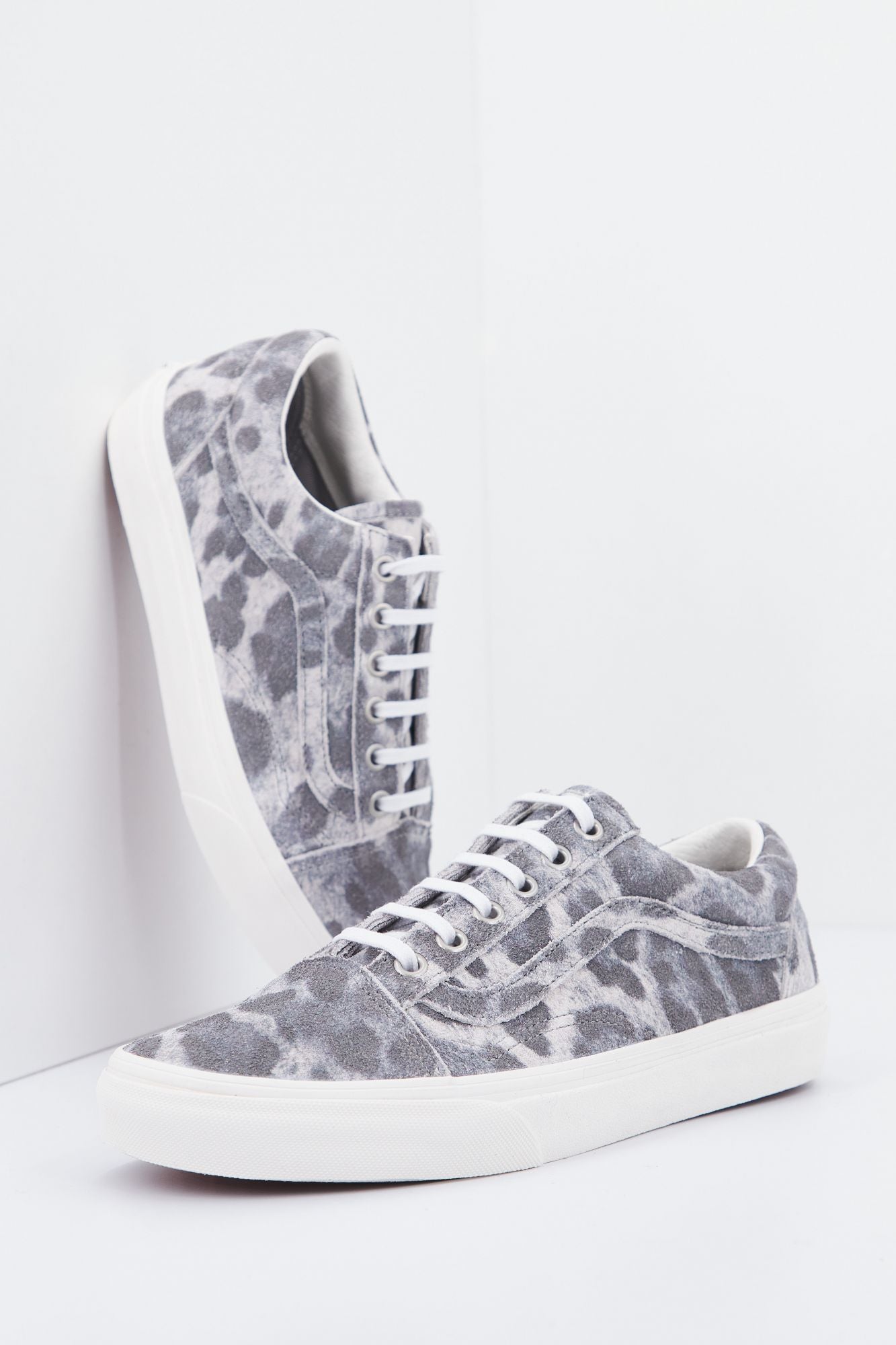 VANS UA OLD SKOOL en color ANIMAL PRINT (1)