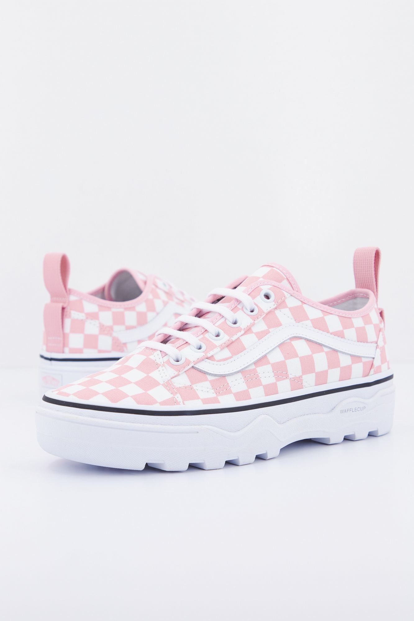 VANS UA SENTRY OLD SKOOL WC en color ROSA (1)