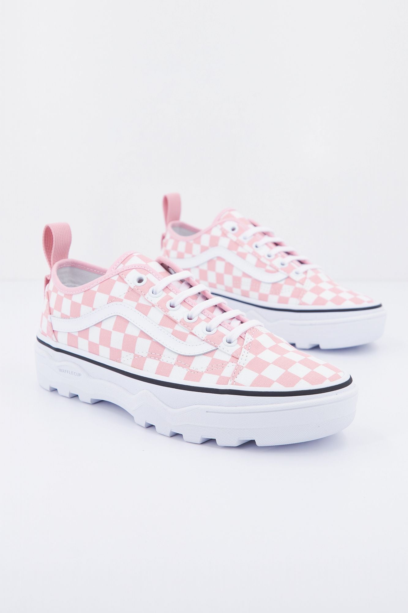 VANS UA SENTRY OLD SKOOL WC en color ROSA (2)