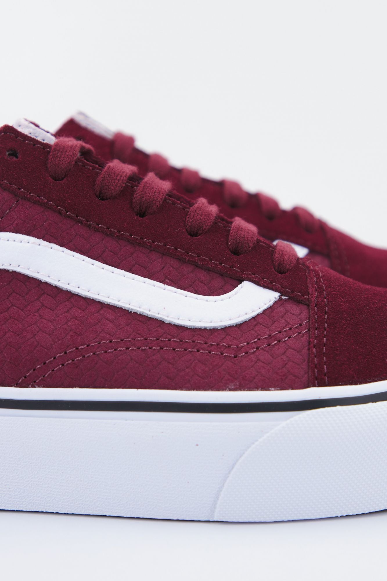 VANS UA OLD SKOOL PLATFORM en color BURDEOS (4)
