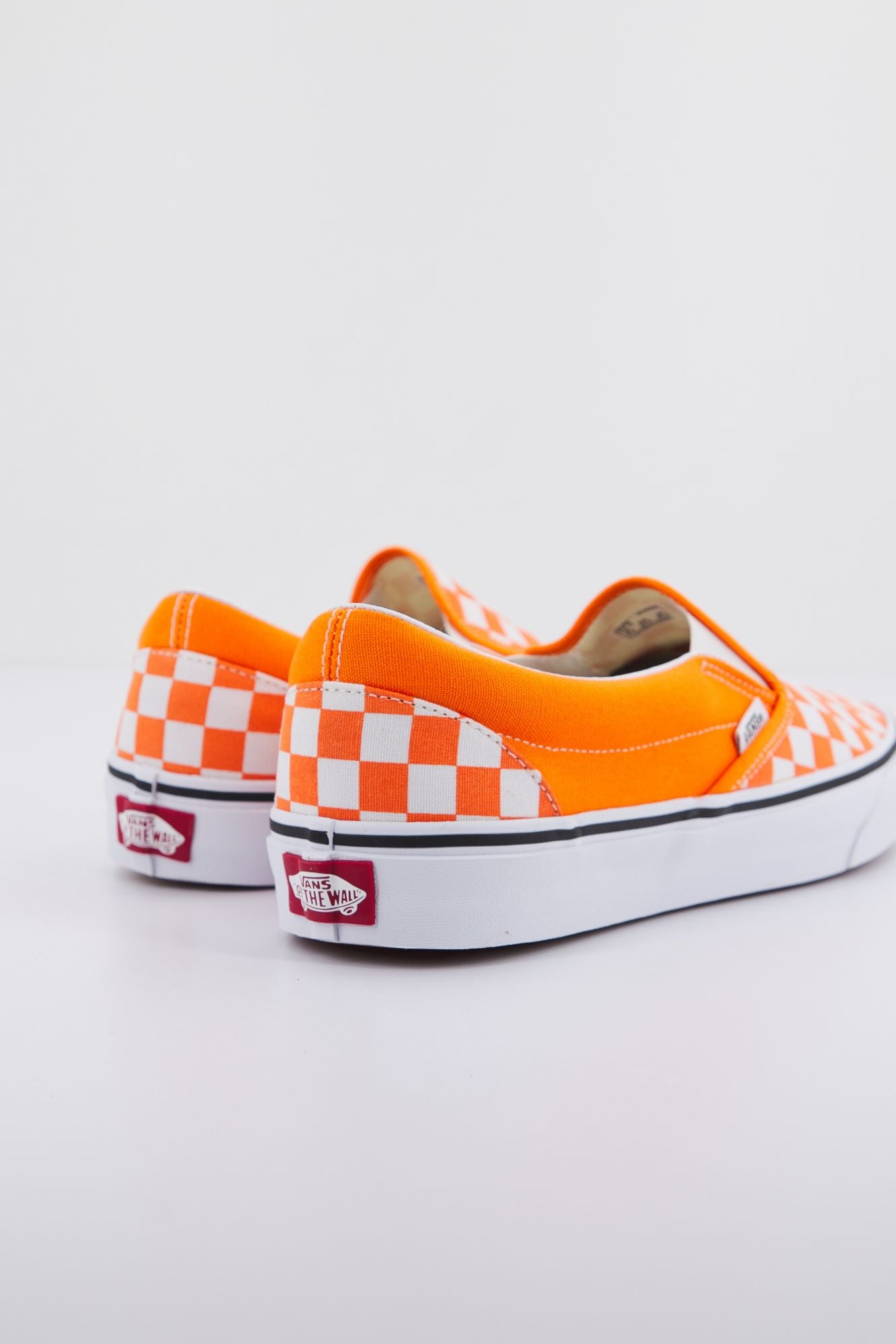 VANS VN000XG8AZZ1 en color NARANJA (2)