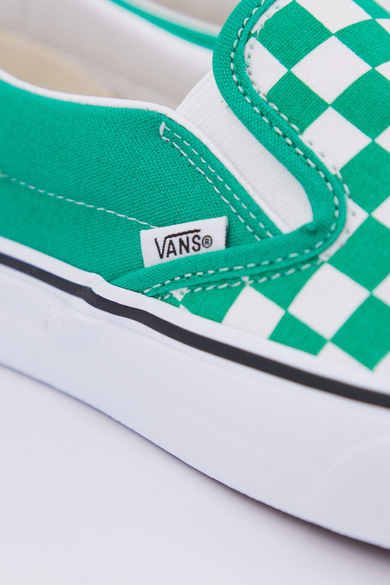 VANS CLASSIC SLIP-ON en color VERDE (4)