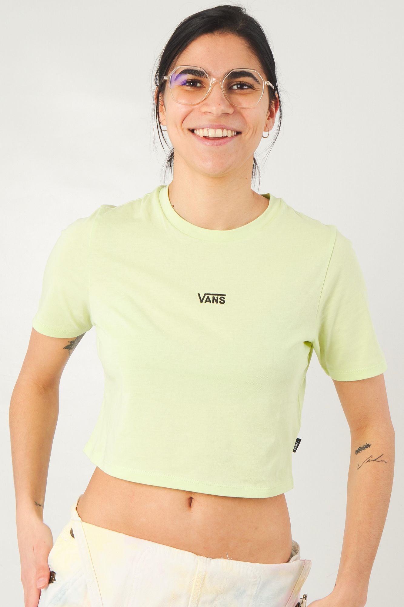 VANS FLYING V CROP CW T-SHIRT en color VERDE (1)