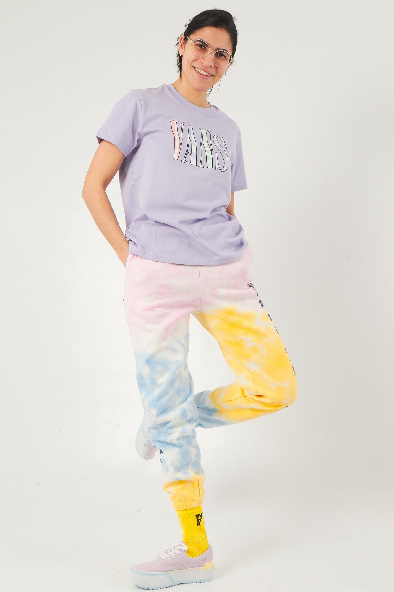 VANS MIXED UP GINGHAM BFF T-SHIRT en color VIOLETA (4)