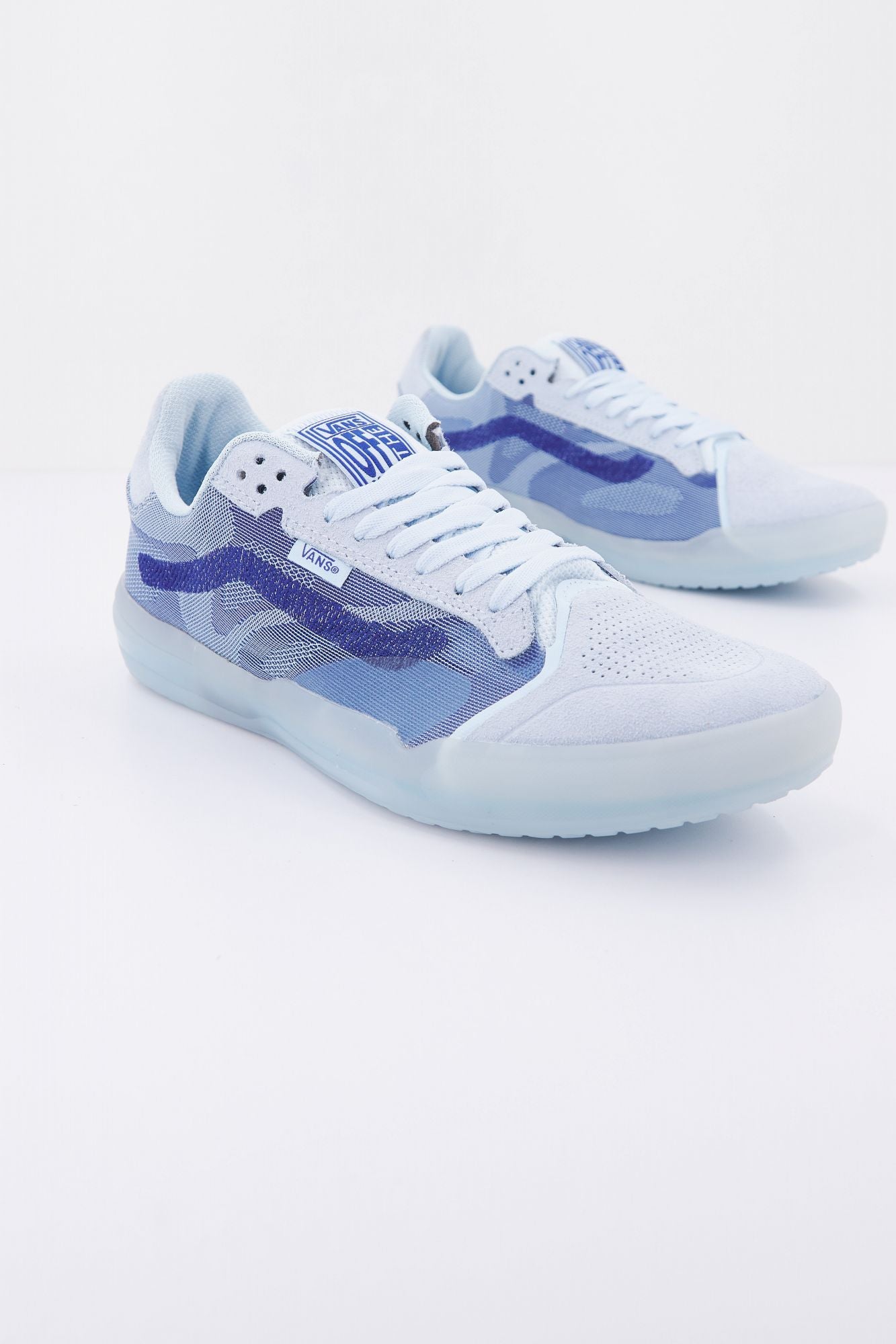 VANS UA EVDNT ULTIMATEWAFFL en color AZUL (1)