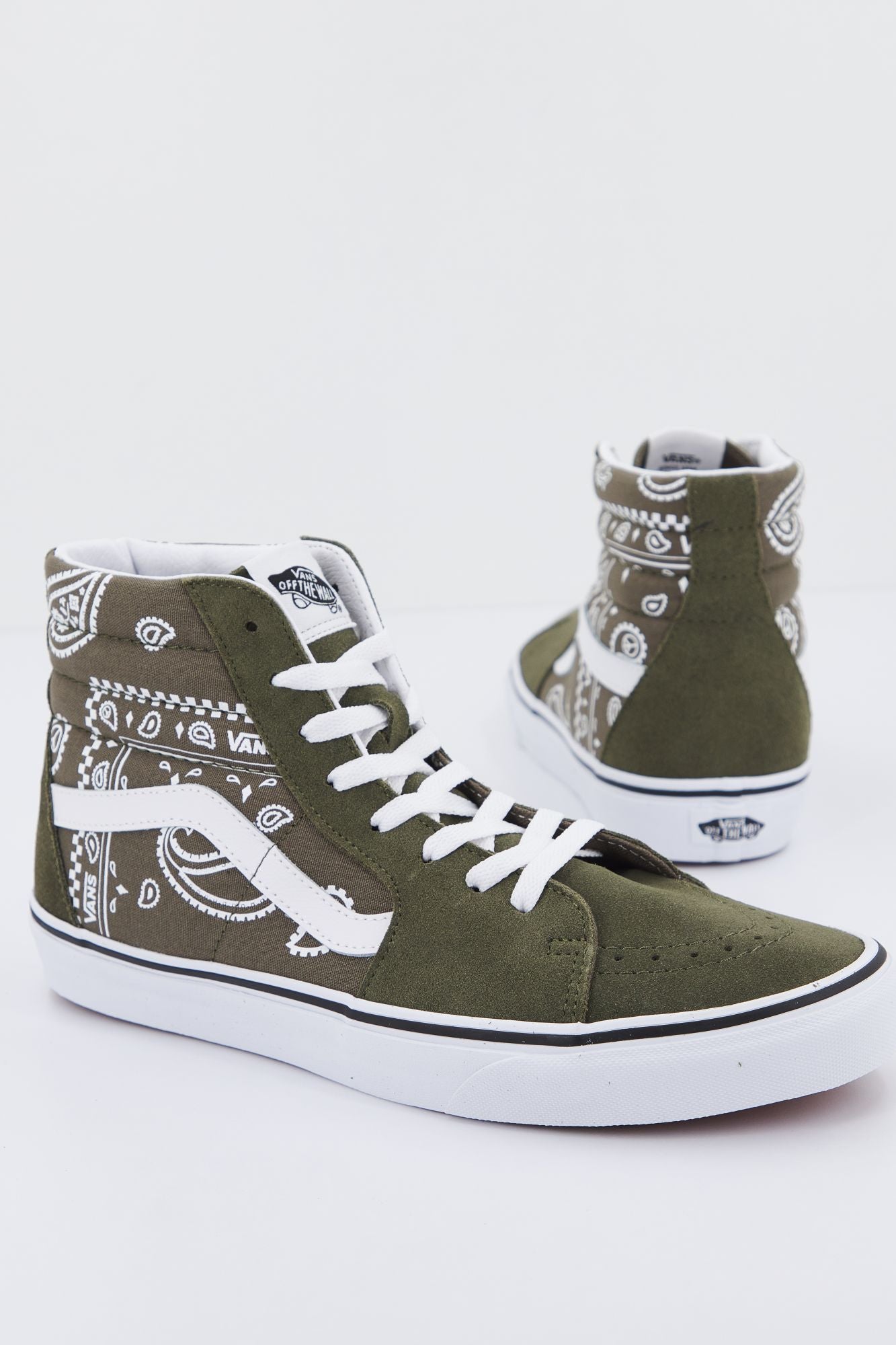VANS UA SK8-HI en color VERDE (1)