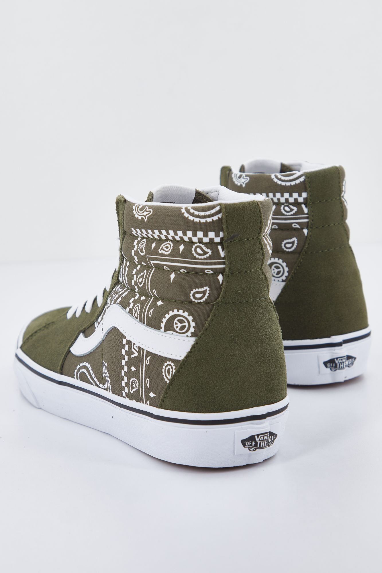 VANS UA SK8-HI en color VERDE (3)