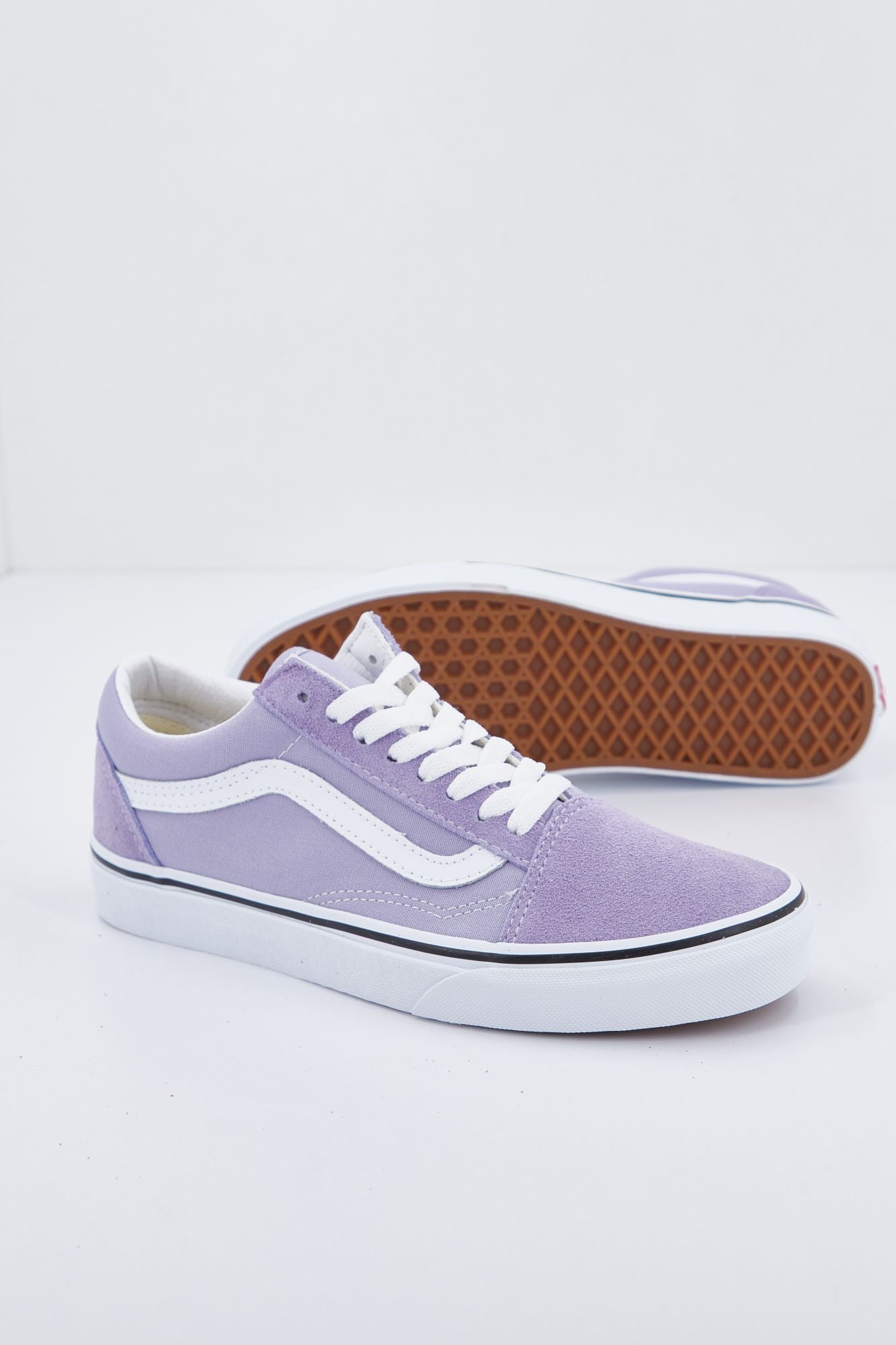 VANS UA OLD SKOOL en color VIOLETA (2)
