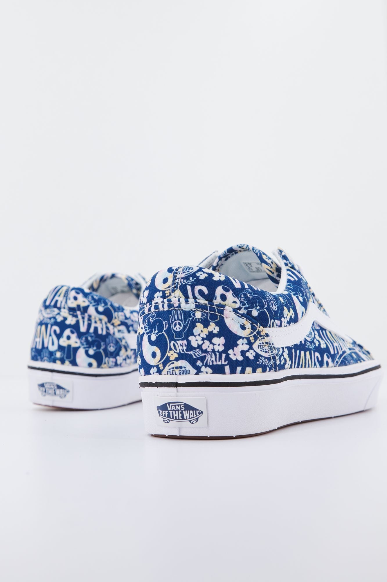 VANS UA COMFYCUSH OLD SKOOL en color FLORAL (3)