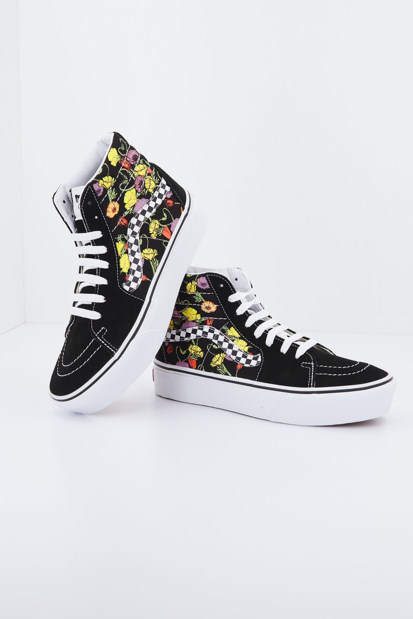 VANS UA SK8-HI en color NEGRO (1)