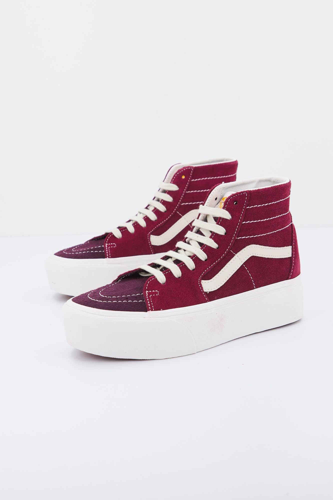 VANS VN0A7Q5PTWP1 en color BURDEOS (2)