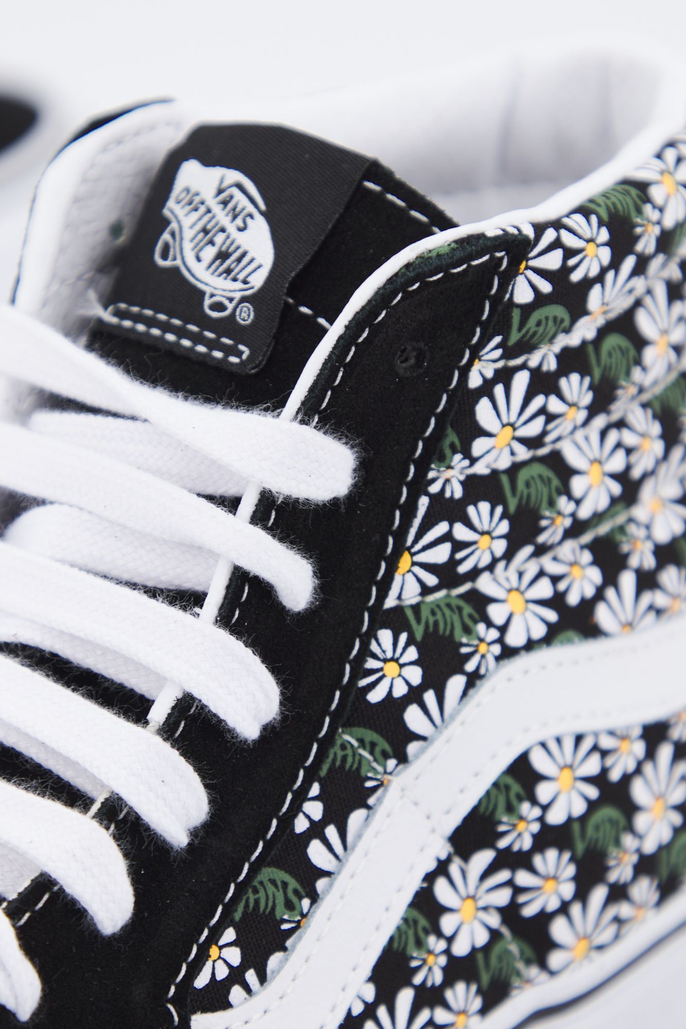 VANS UA SK8-HI en color FLORAL (4)