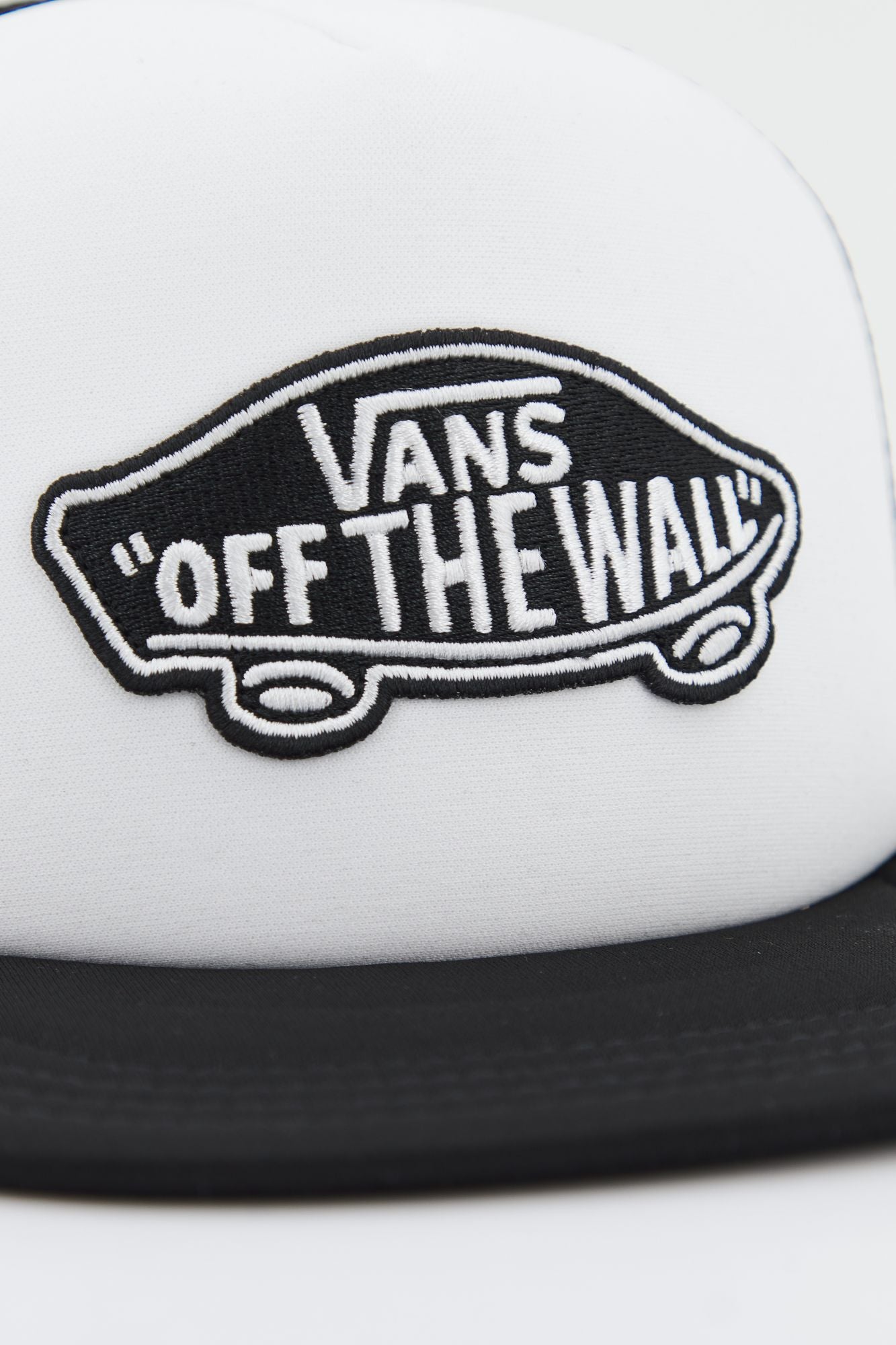 VANS VN000H2VYB21 en color NEGRO (4)