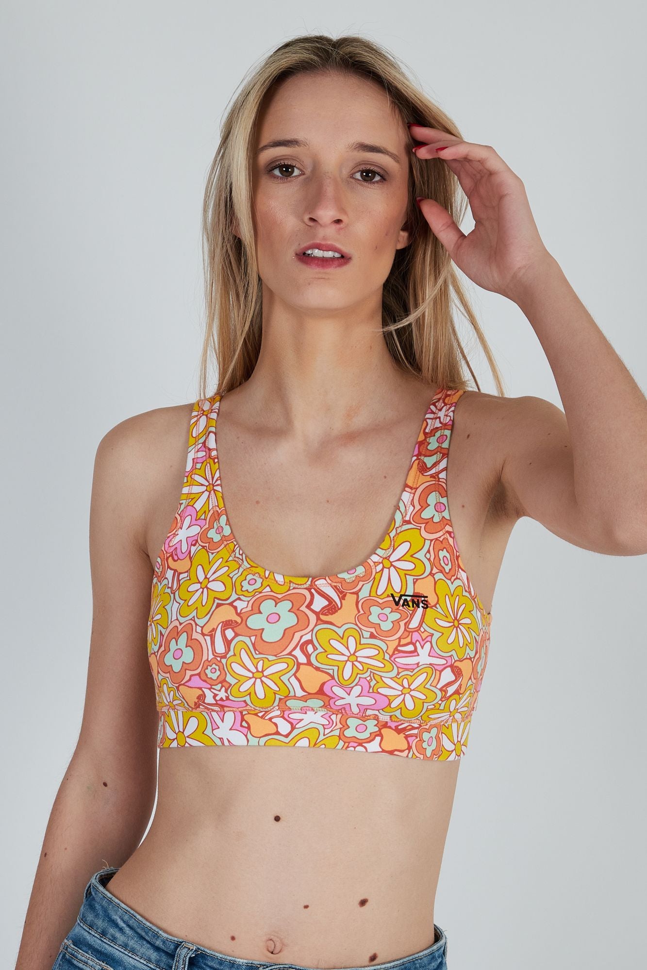 VANS FLYING V PRINT BRA en color FLORAL (1)