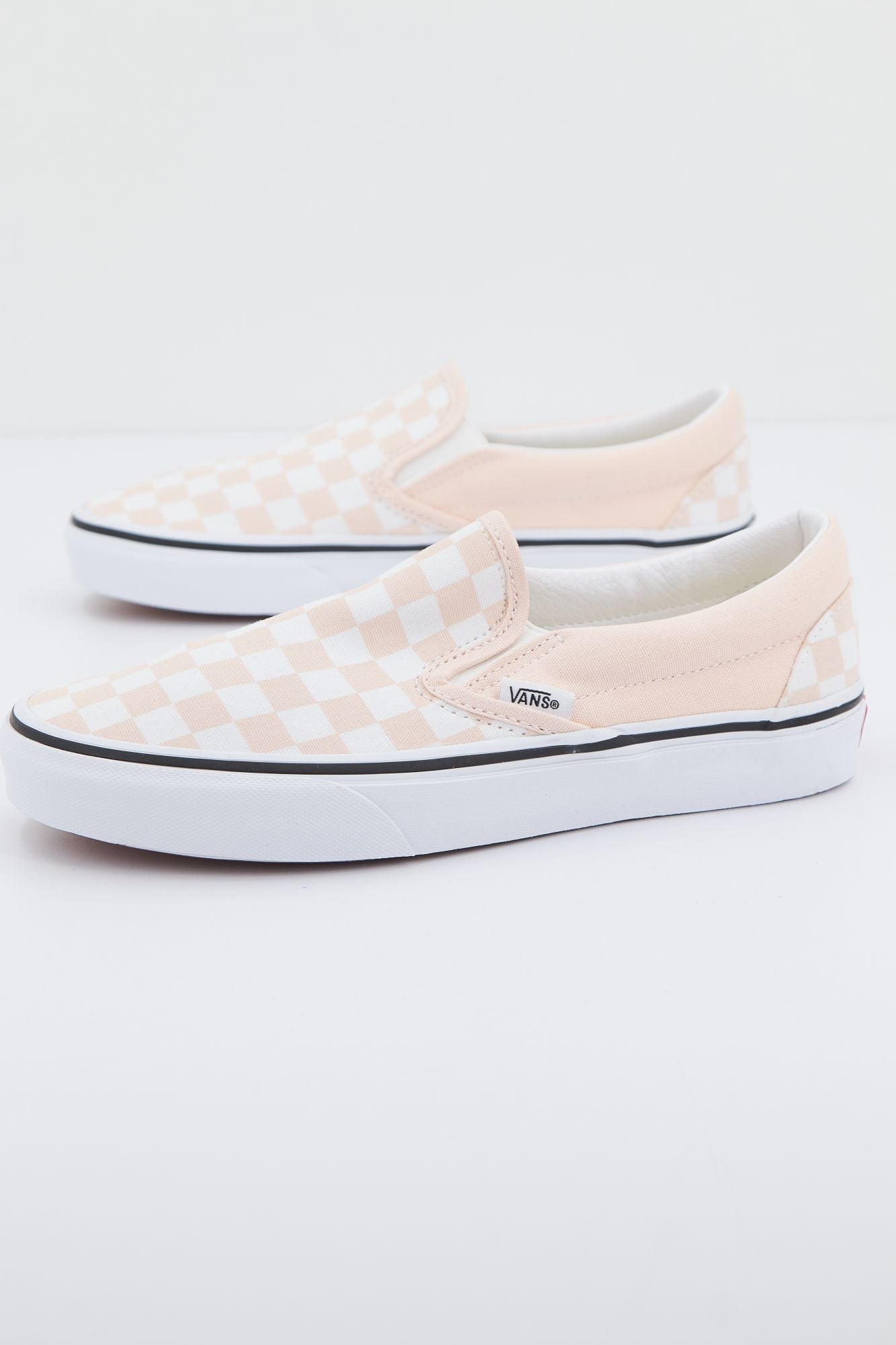 VANS CLASSIC SLIP-ON en color ROSA (2)