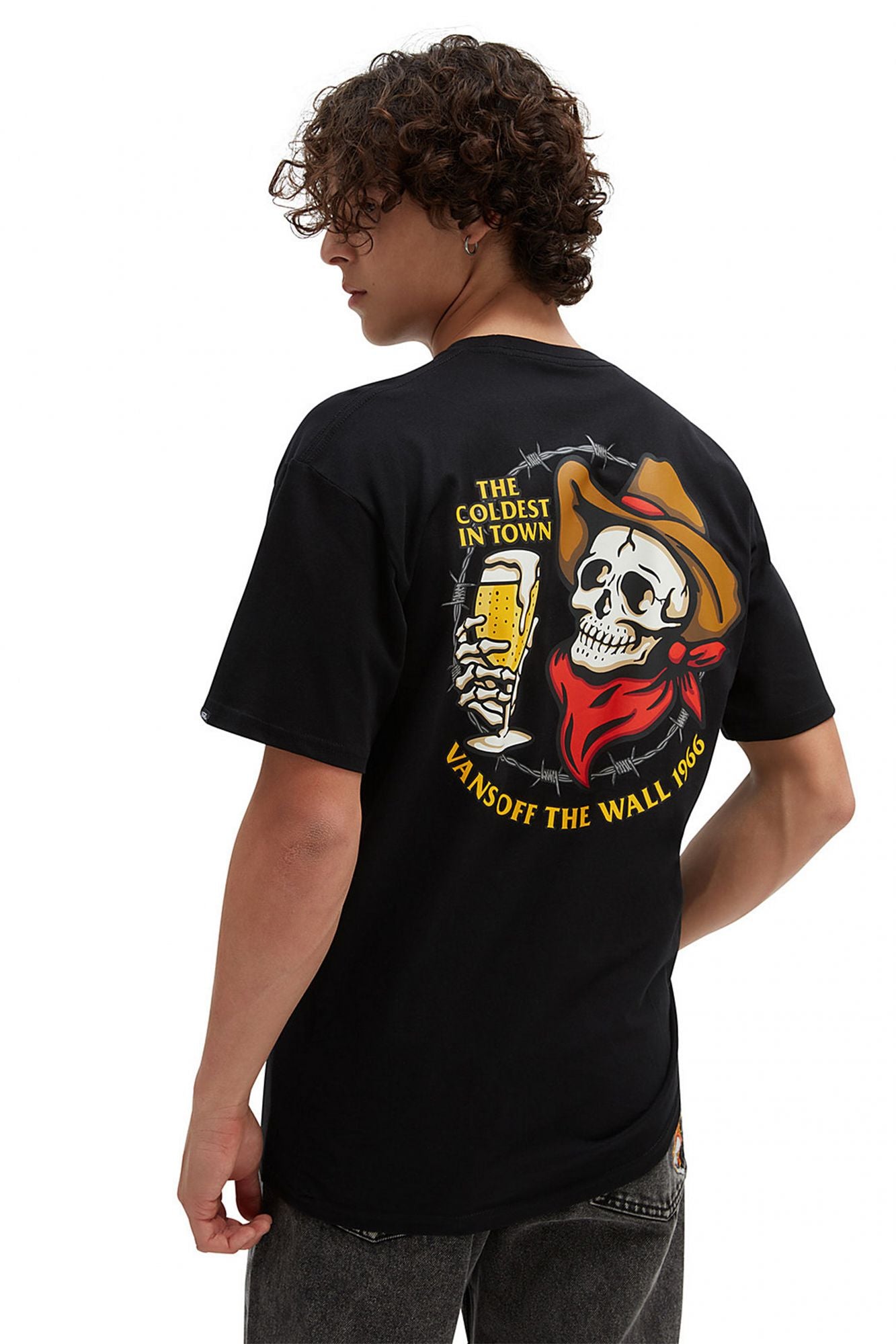 VANS COLDEST IN TOWN SS TEE en color NEGRO (3)