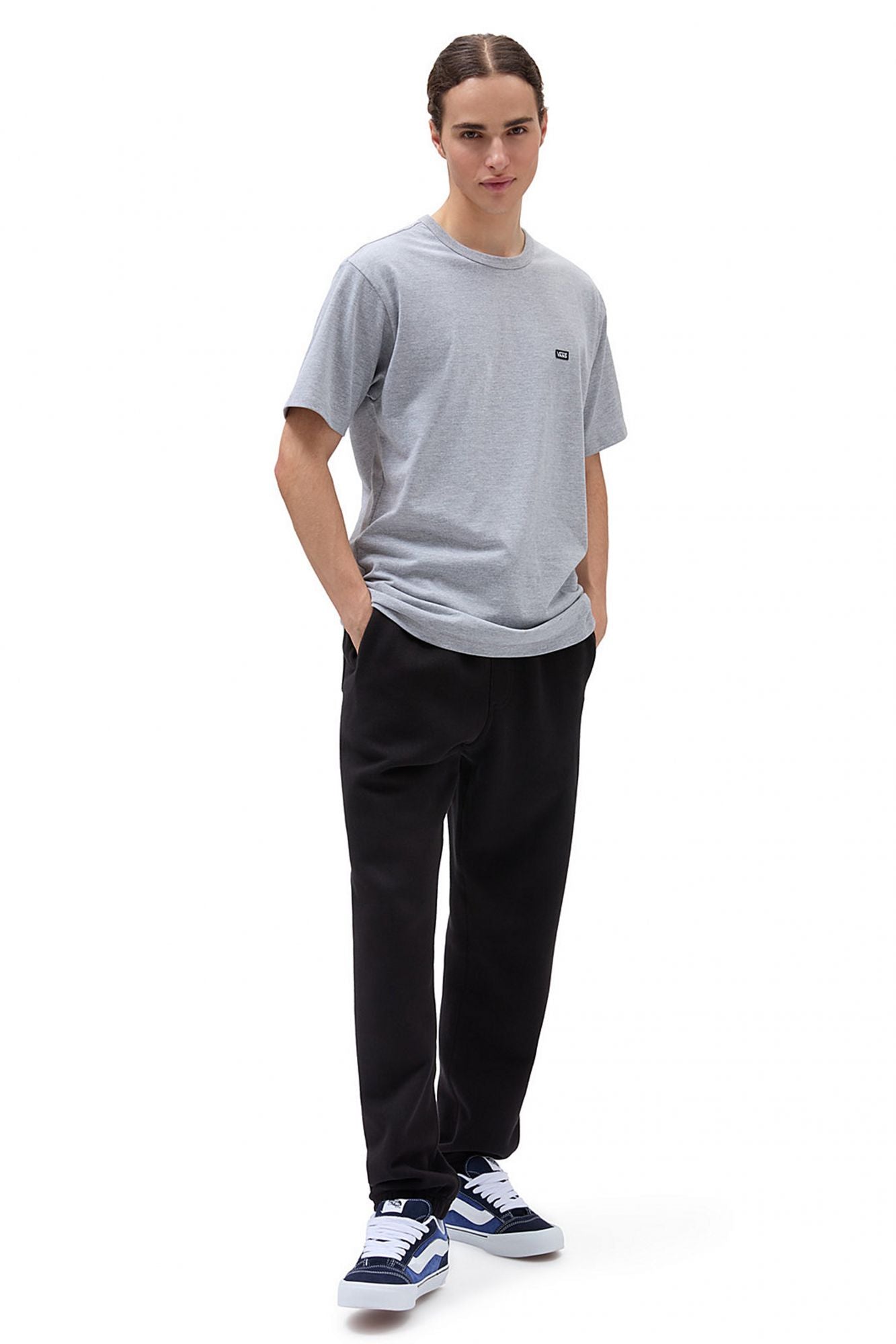 VANS MN COMFYCUSH SWEATPANT en color NEGRO (4)