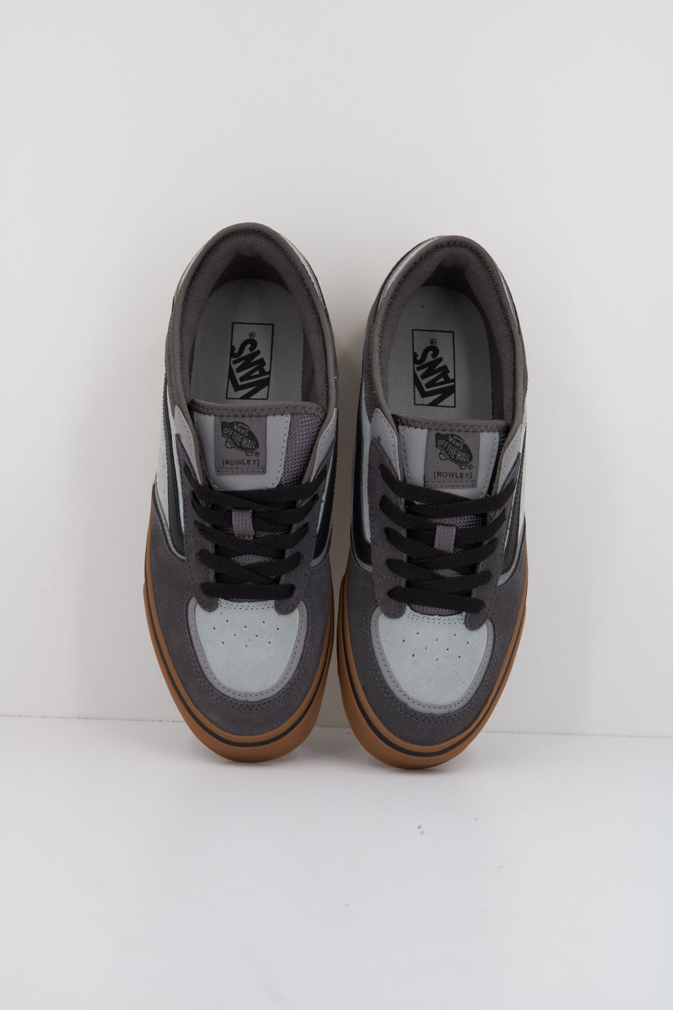 VANS ROWLEY CLASSIC en color GRIS (2)