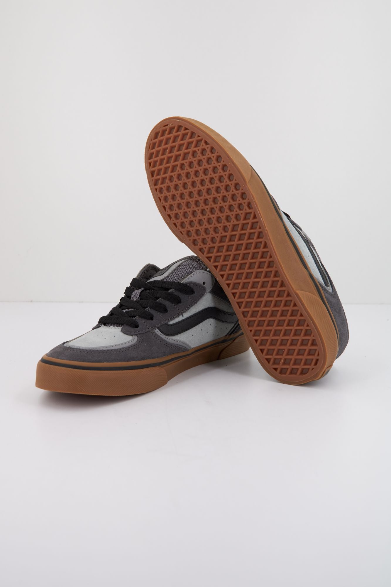 VANS ROWLEY CLASSIC en color GRIS (4)