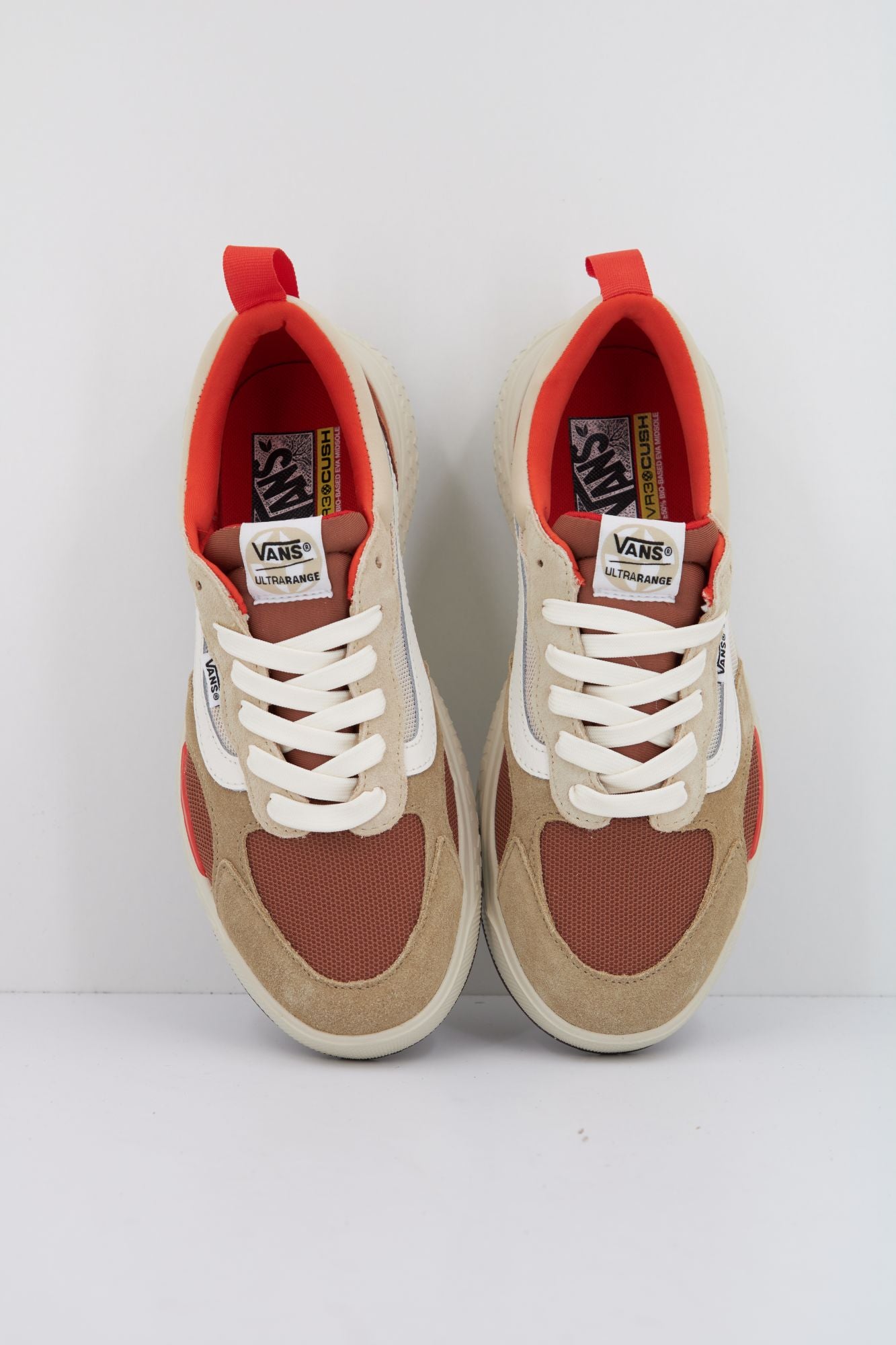 VANS ULTRARANGE NEO VR3 en color MARRON (2)