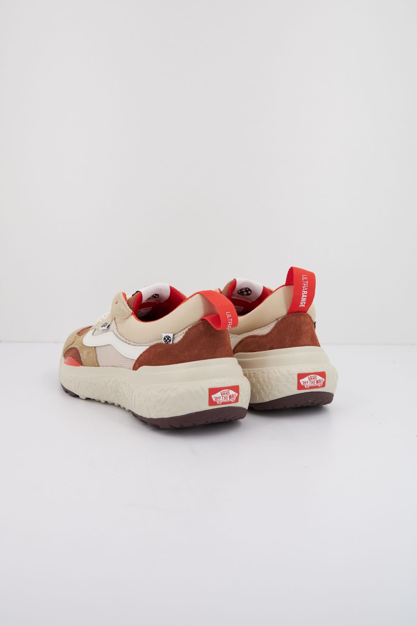 VANS ULTRARANGE NEO VR3 en color MARRON (3)