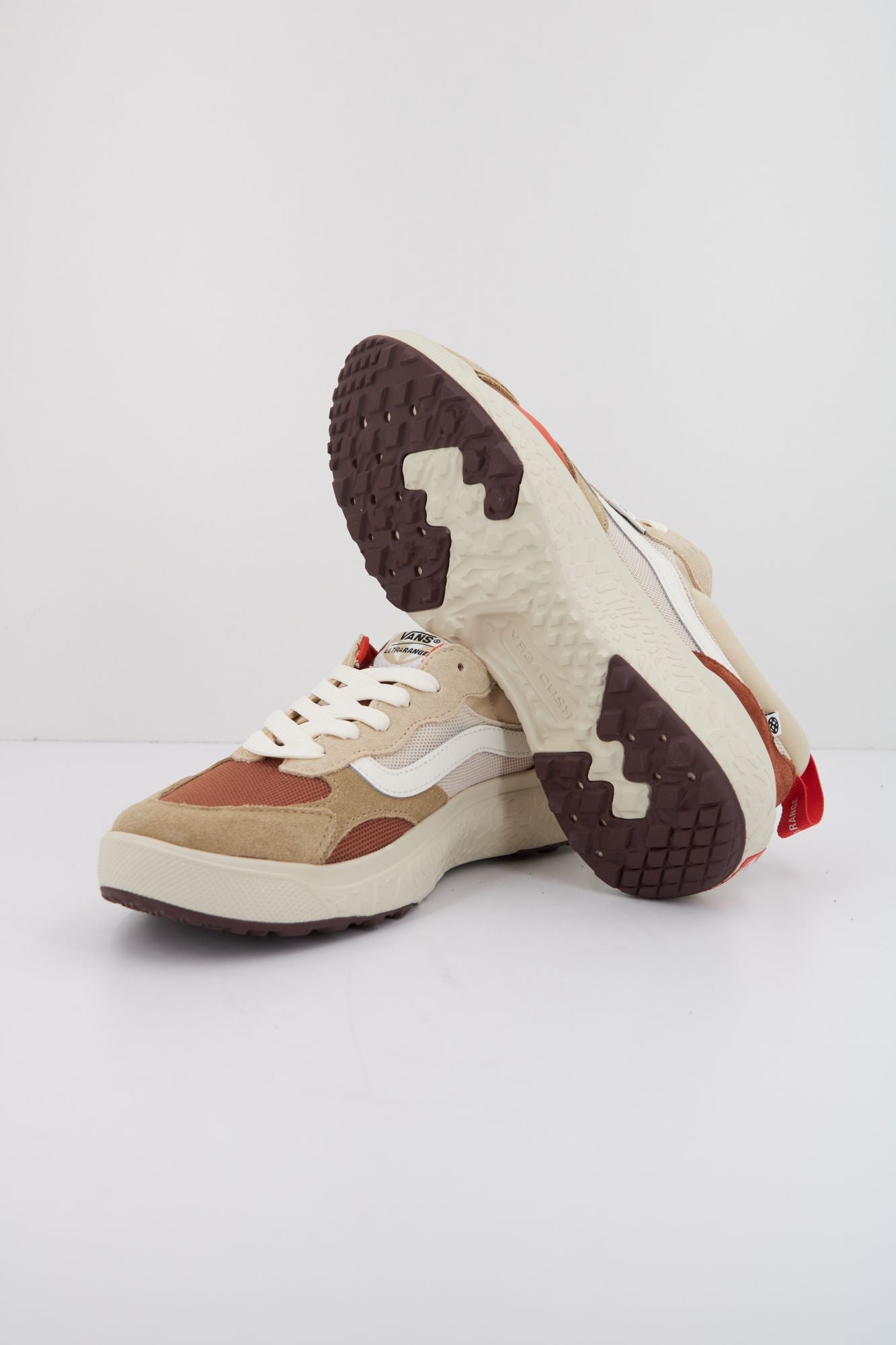 VANS ULTRARANGE NEO VR3 en color MARRON (4)