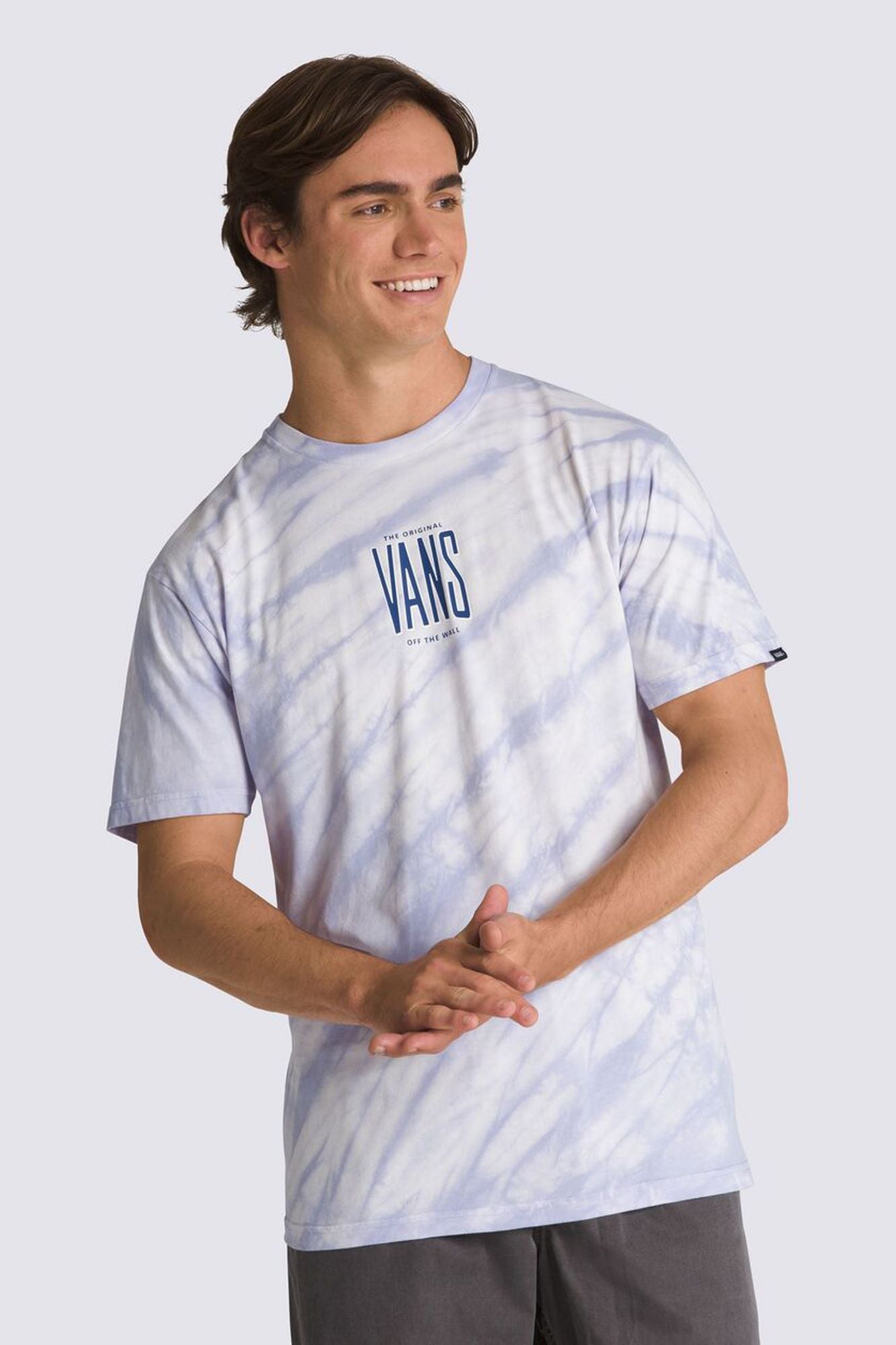 VANS PEAKED TIE DYE SS en color VIOLETA (1)