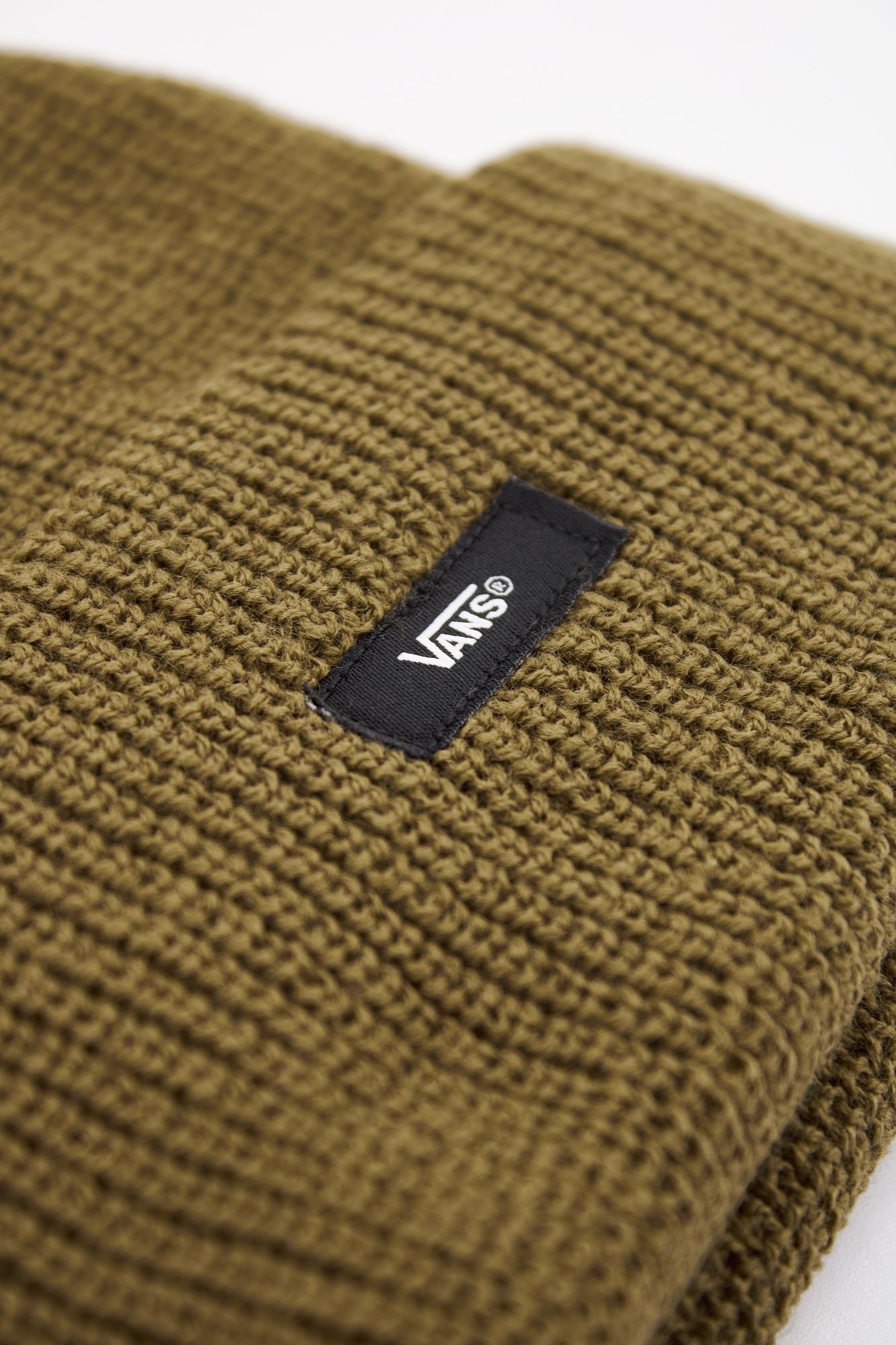 VANS EASTVIEW CUFF BEANIE KANGAROO en color VERDE (3)