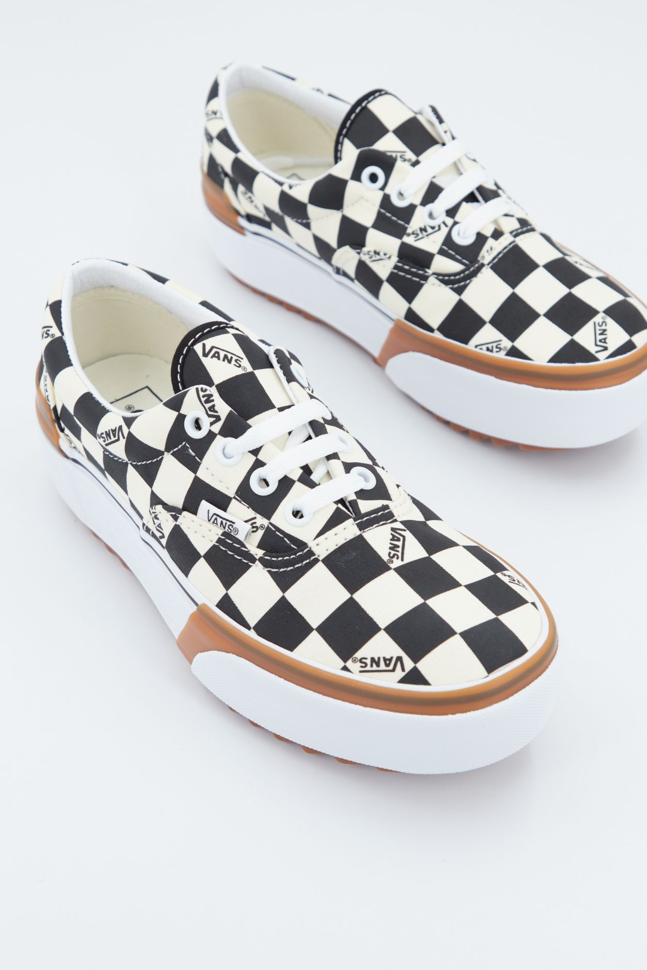VANS ERA STACKED en color BEIS (4)