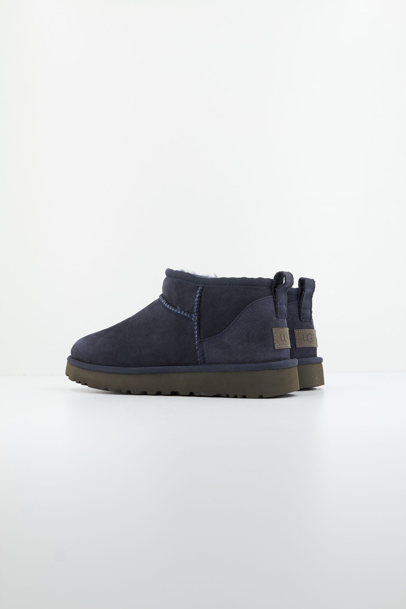 UGG W CLASSIC ULTRA MINI en color AZUL (3)