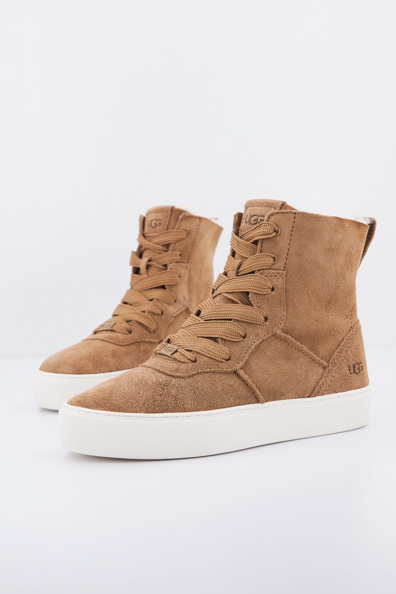 UGG W CIRSIUM en color MARRON (1)