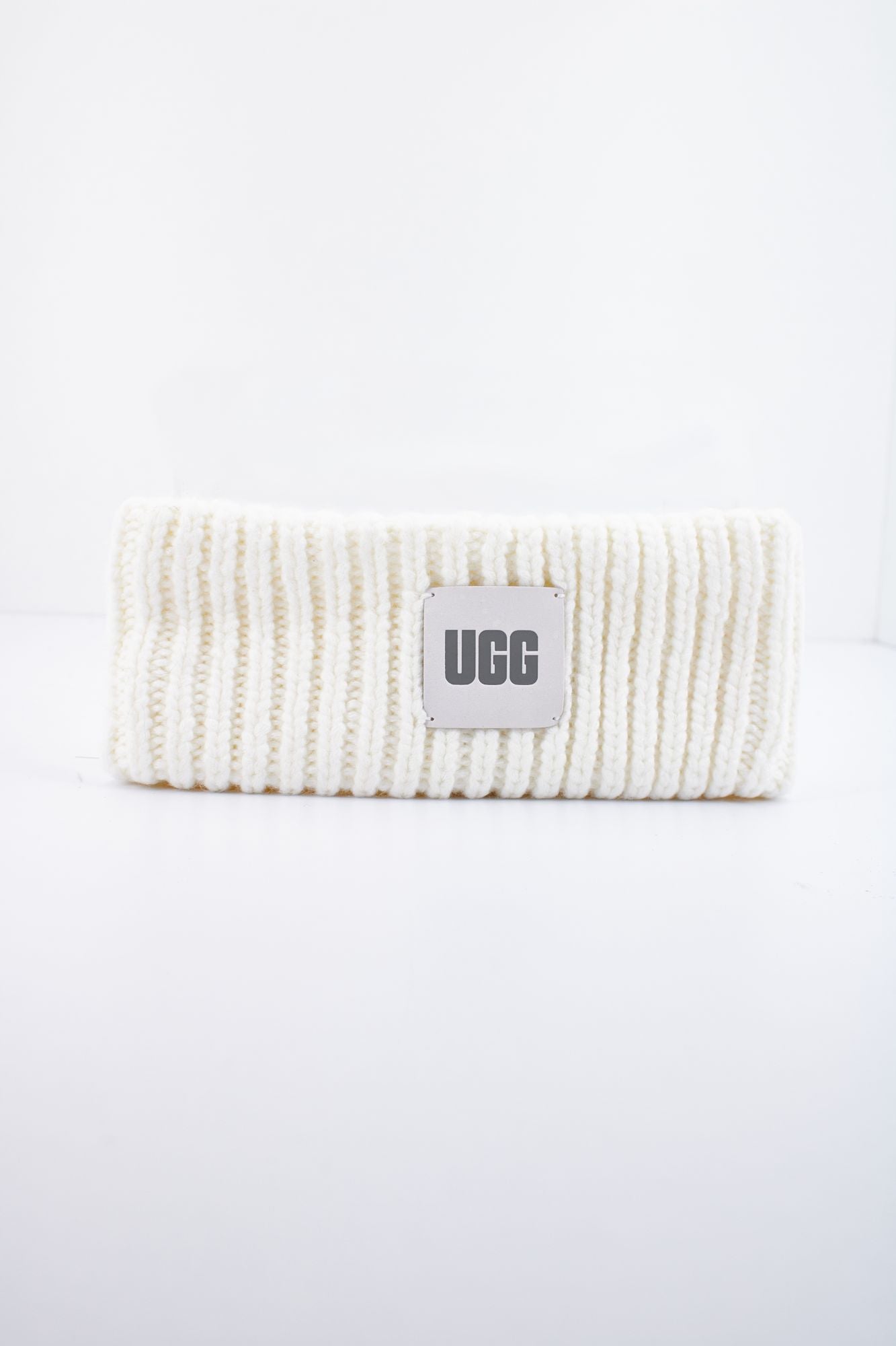 UGG W CHUNKY RIBBED HEADBAND en color BLANCO (1)