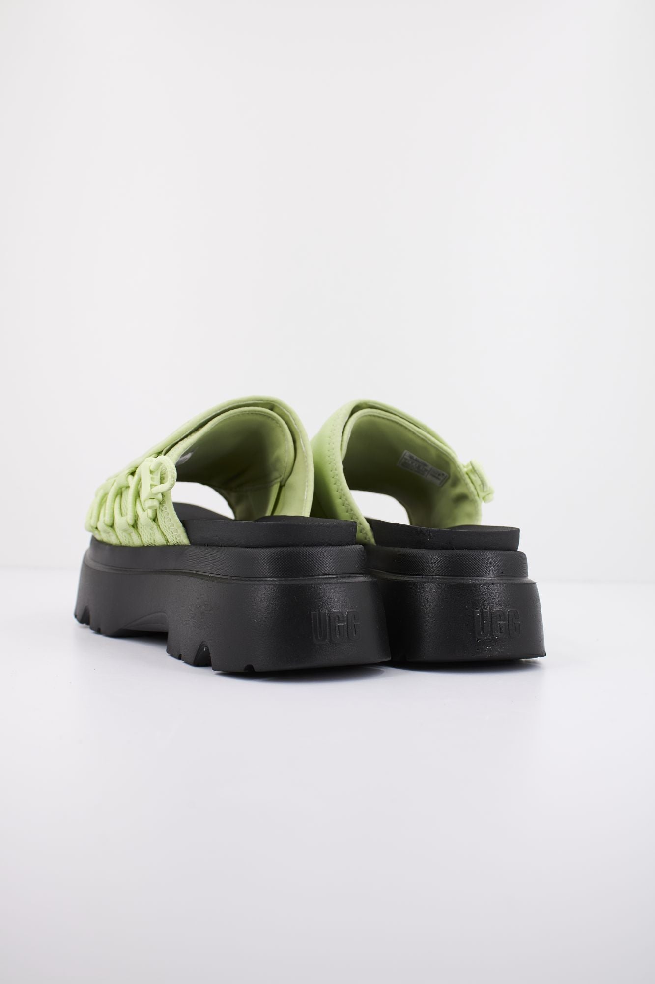 UGG CALLIE en color VERDE (3)