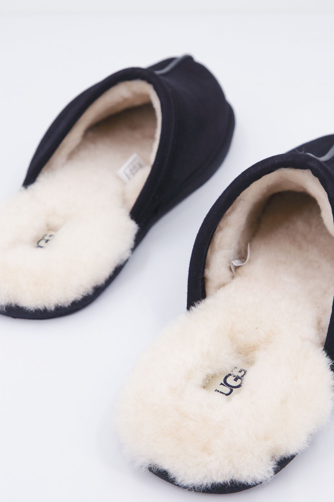 UGG SCUFF en color AZUL (3)