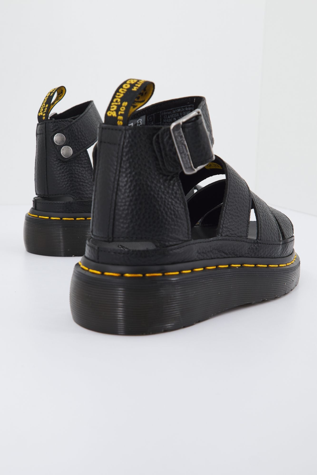 DR. MARTENS CLARISSA II QUAD en color NEGRO (3)