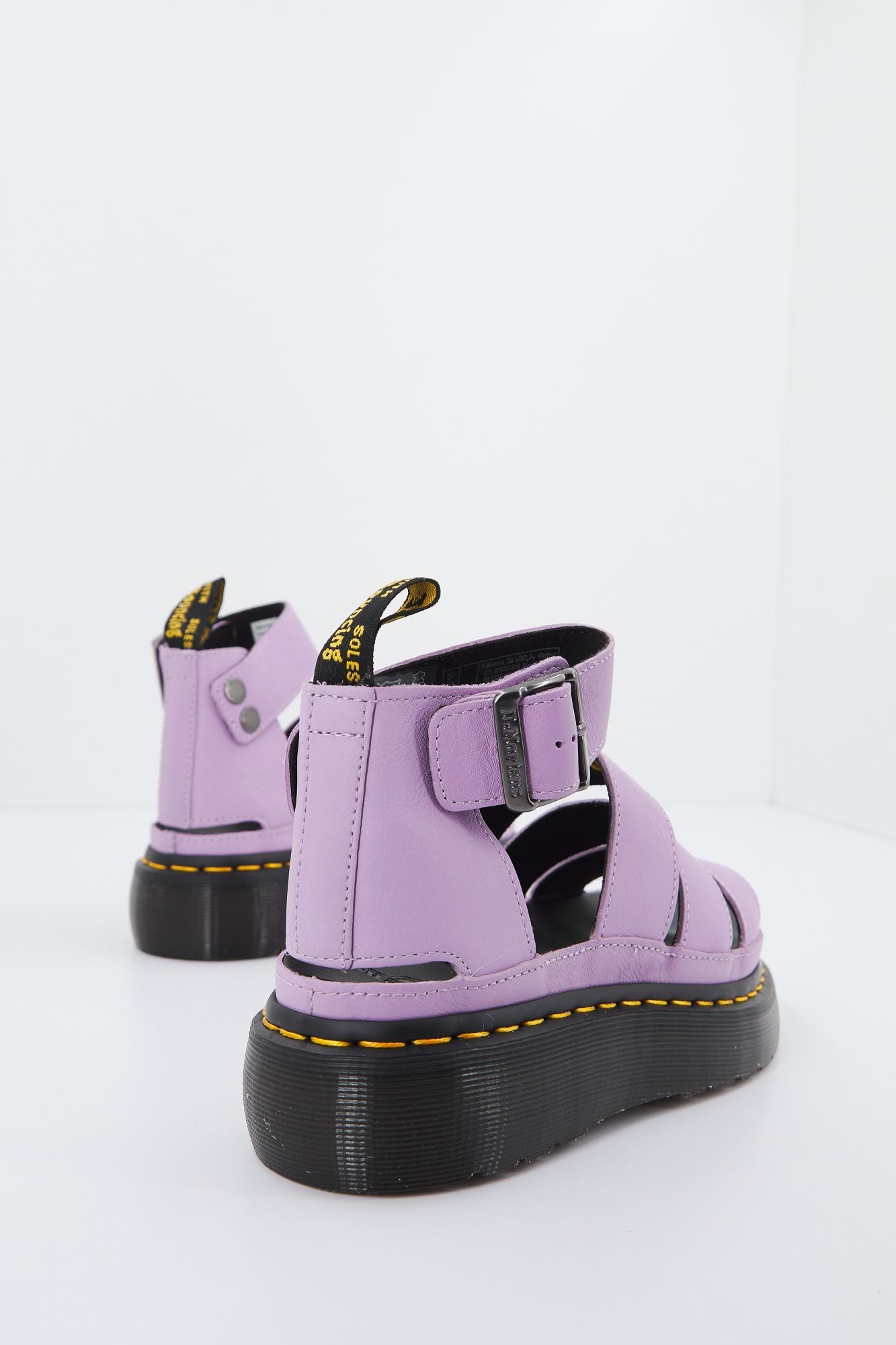 DR. MARTENS CLARISSA II QUAD PISA en color VIOLETA (3)