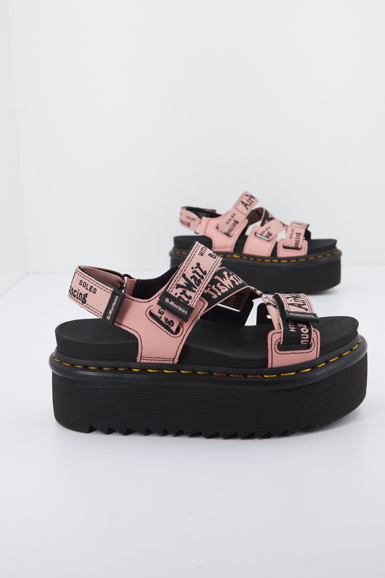 DR. MARTENS  KIMBER WEBBING ATHENA en color ROSA (2)