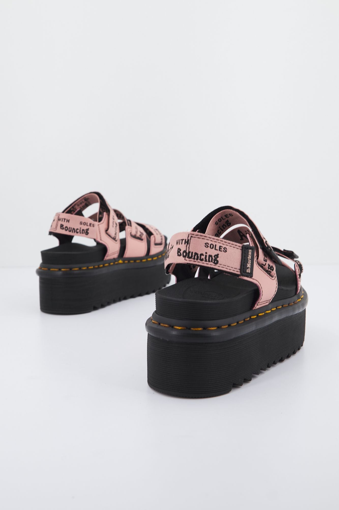 DR. MARTENS  KIMBER WEBBING ATHENA en color ROSA (3)