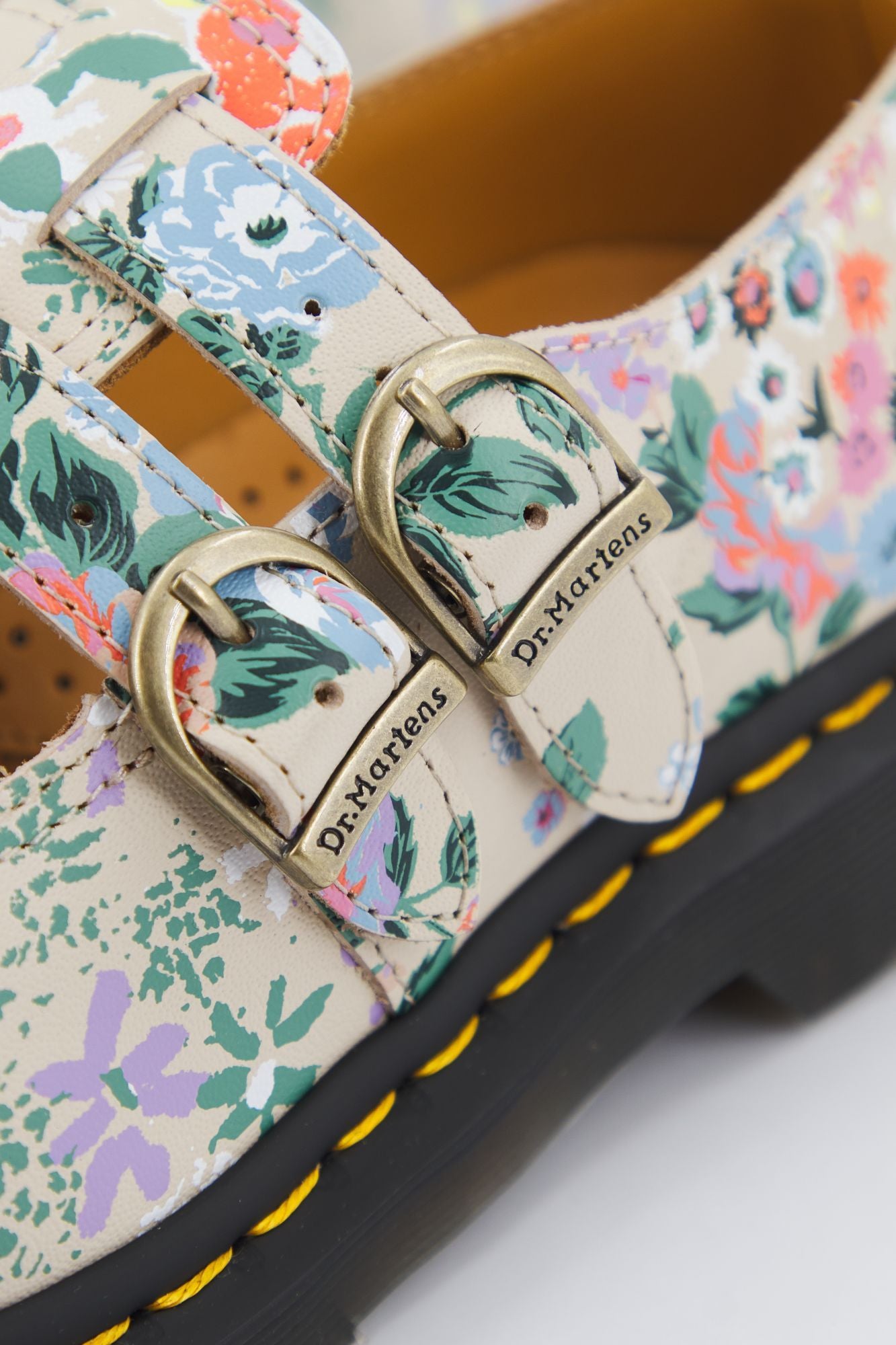 DR. MARTENS MARY JANE PARCHMENT BACK en color FLORAL (4)