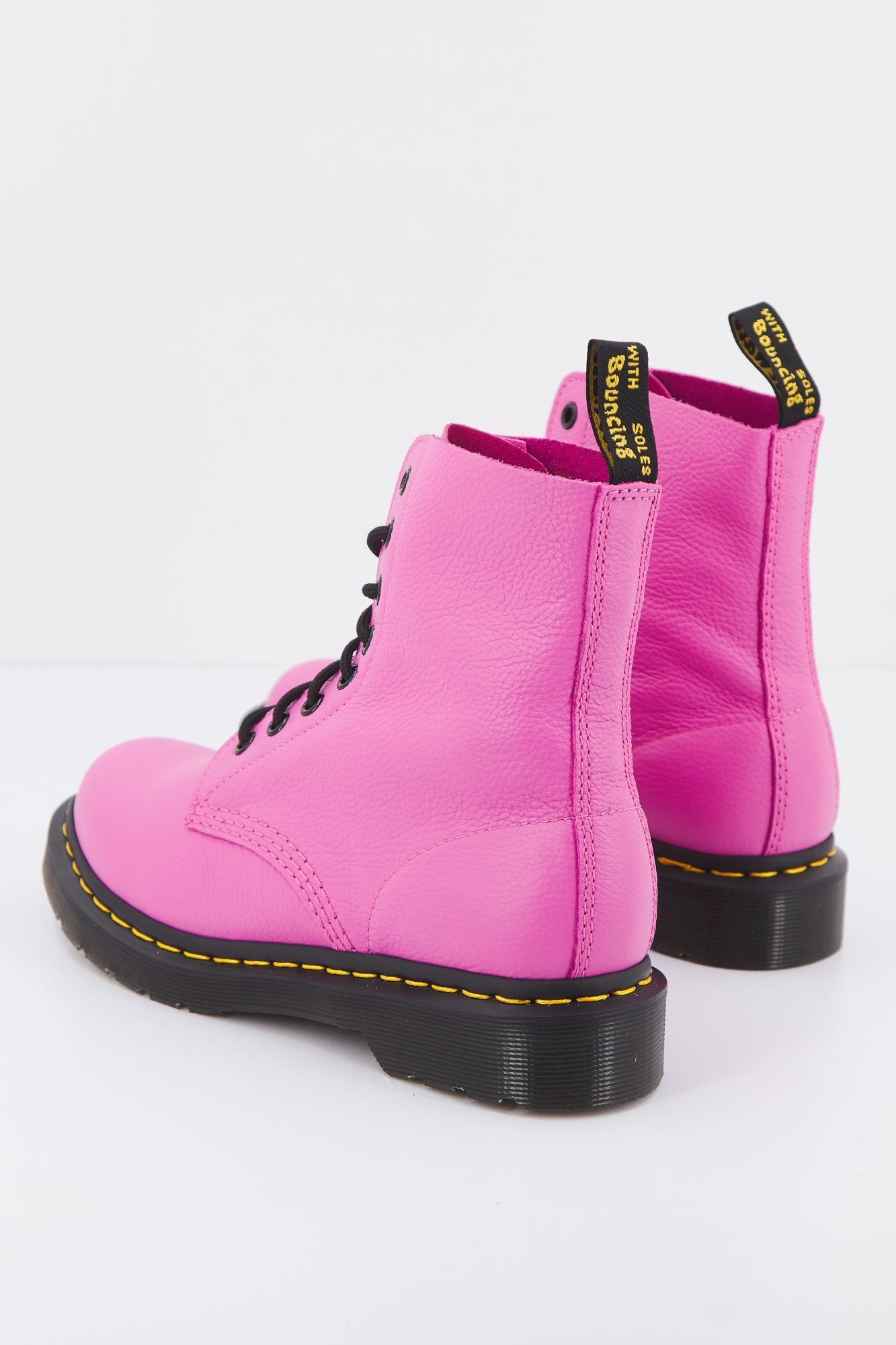 DR. MARTENS PASCAL THRIFT VIRGI en color ROSA (3)